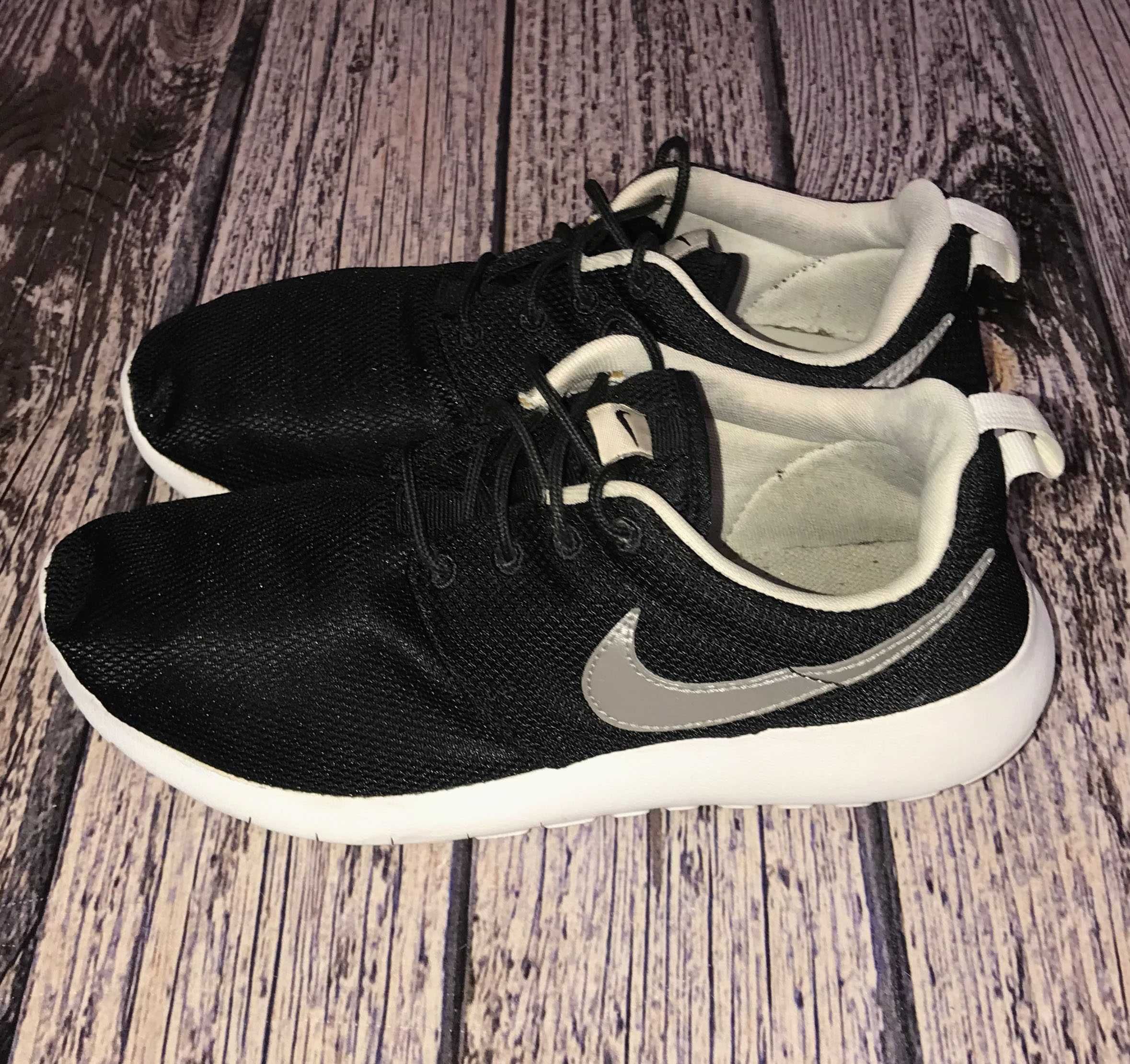 Кроссовки Nike для мальчика, размер 38 (24 см)