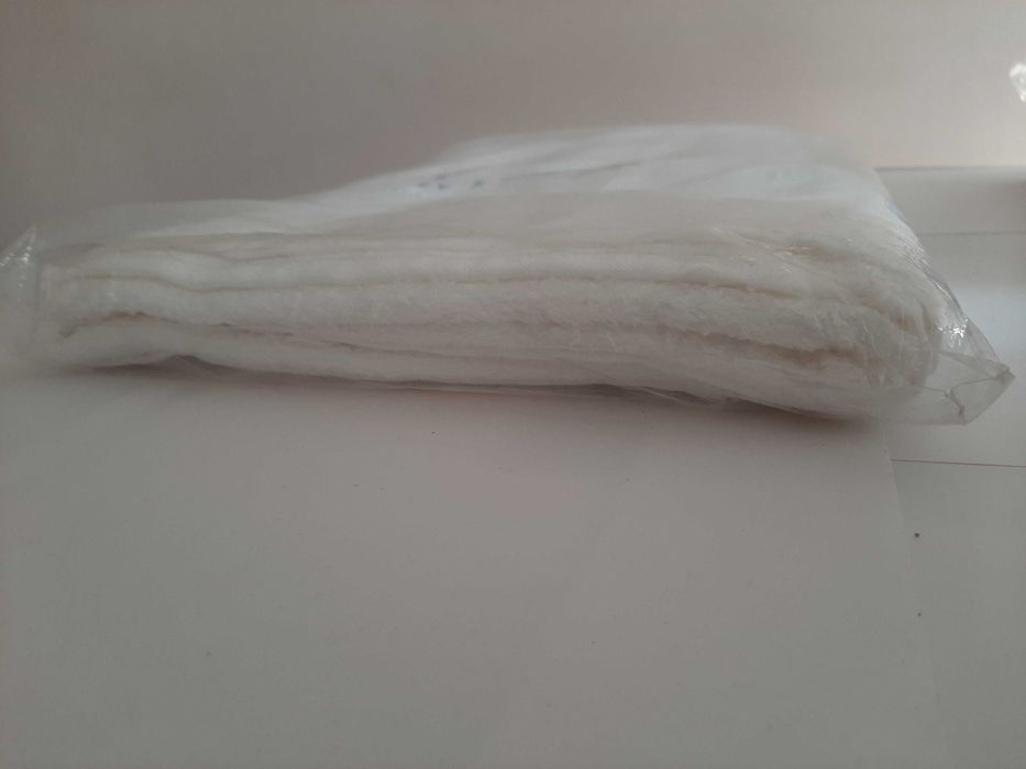 Ręcznik kąpielowy/ plażowy biały Lyreco