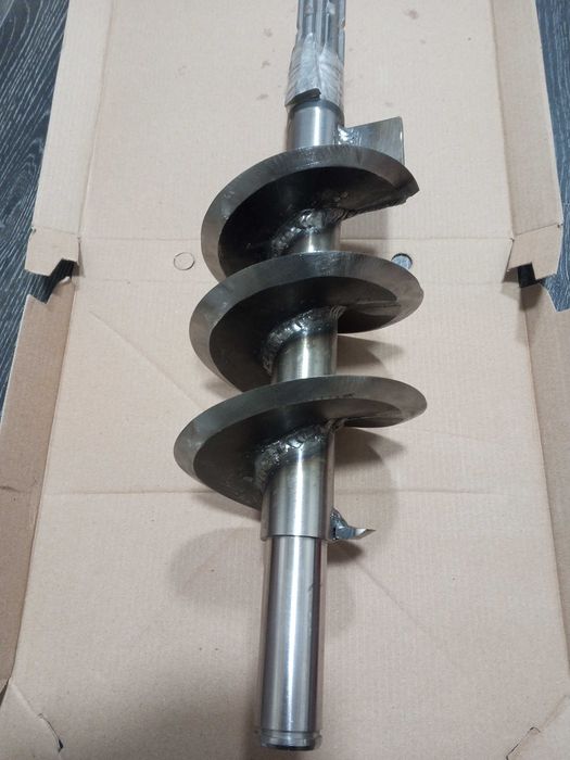 Ріжучий модуль шнекового подрібнювача гілок.