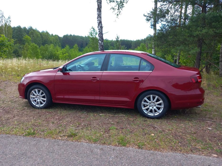 Volkswagen Jetta VW JETTA 1,4 TSI 2016 150 KM prawie bez przebiegu ładne auto na lata