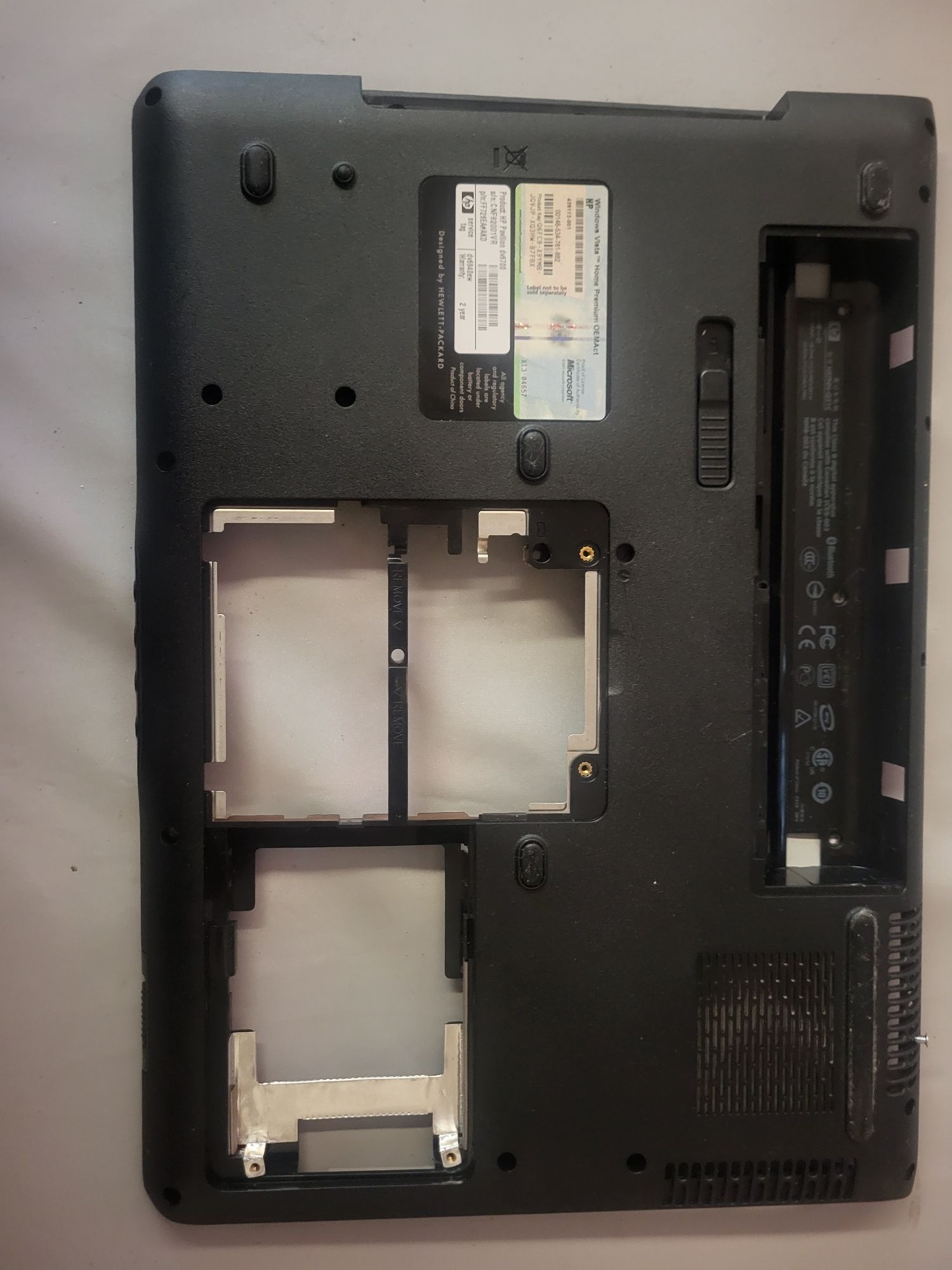 Sprzedam dolną obudowę do Laptopa HP PAVILION DV6700