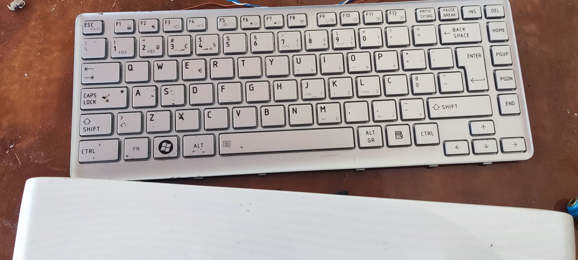Material de portátil Toshiba modelo da imagem 1