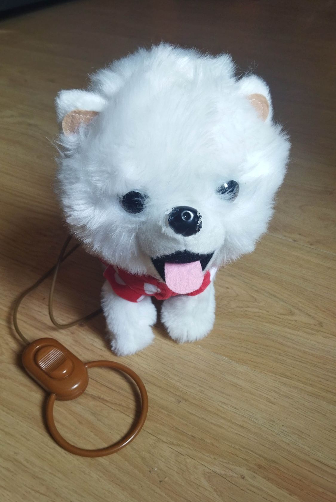 Продам м'яку іграшку Собака на пульті 23х30 см