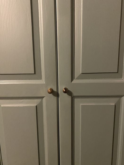 Drzwi drewniane do szafy, cztery sztuki.