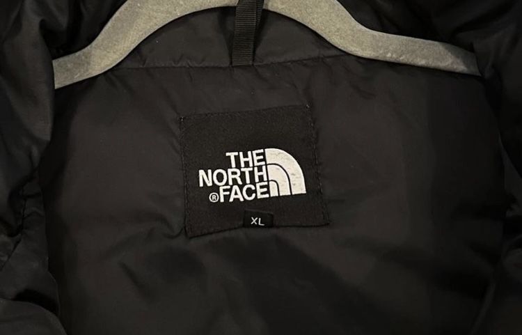 The north face nuptse 700