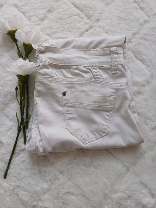 Jeansy białe s/m