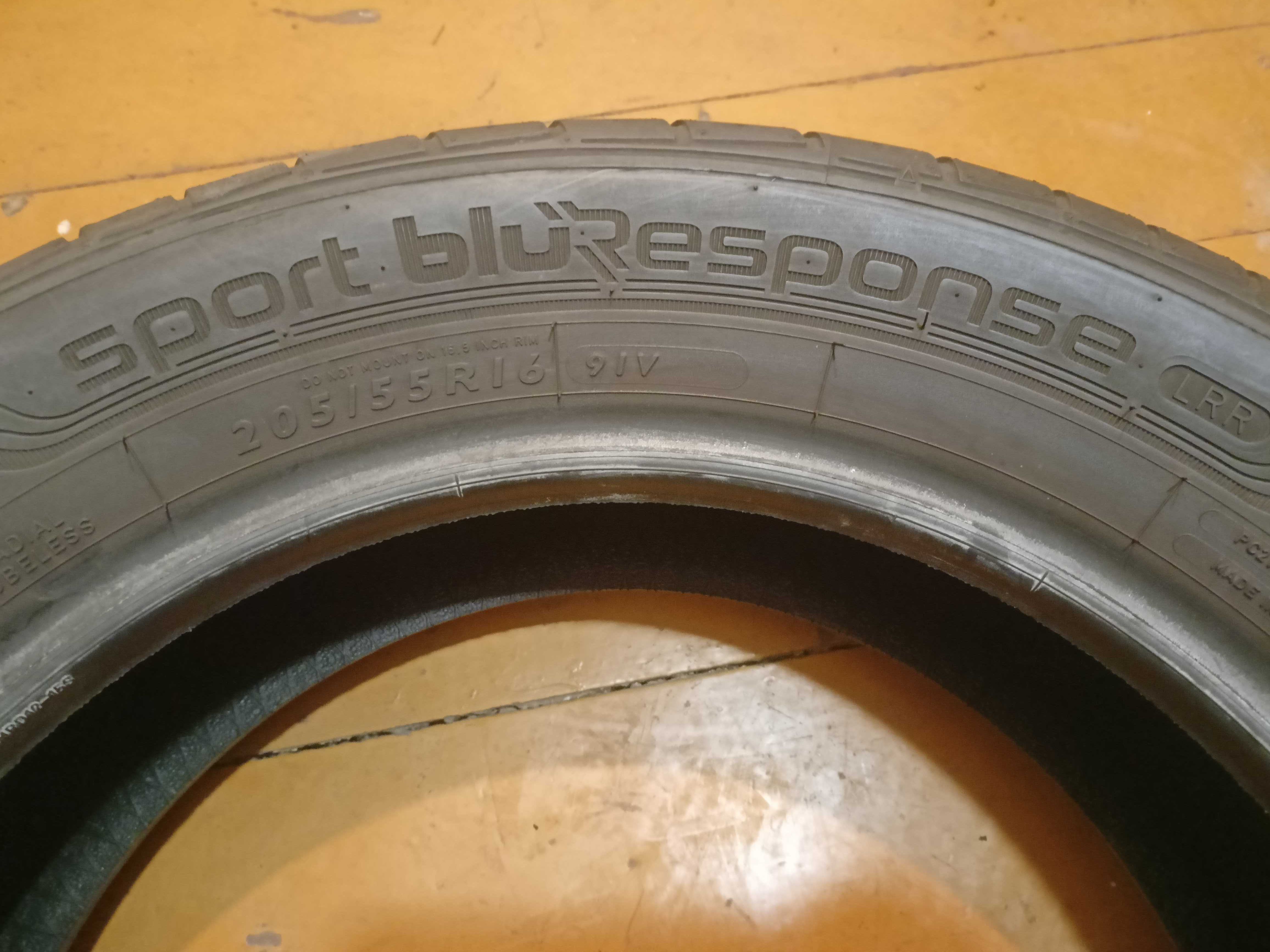 Dunlop Sport BluResponse 205/55R16 91V