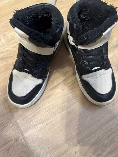 кросівки зимові  жіночі fashion