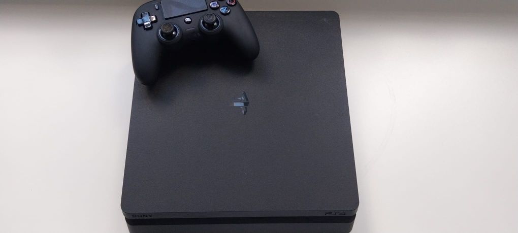PS4 Usado por 150 € (preço negociável)