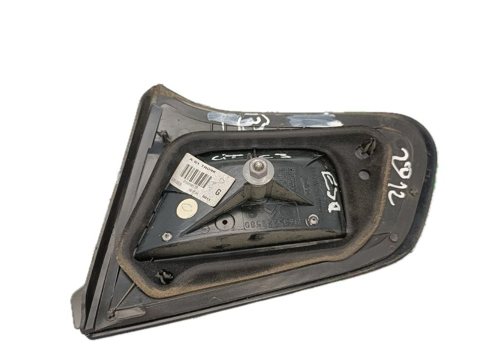 Farolim da mala esquerdo CITROËN C3 II (SC_)