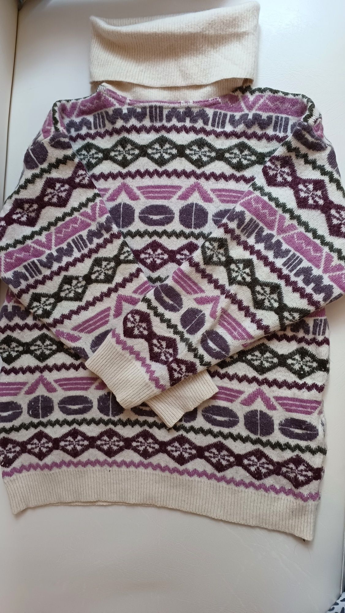 Sweter zimowy teply