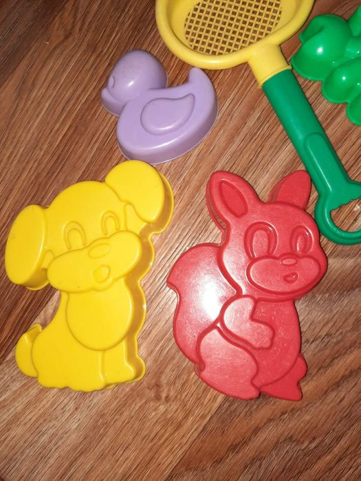 Продам б/в набір для пісочниці в хорошому стані