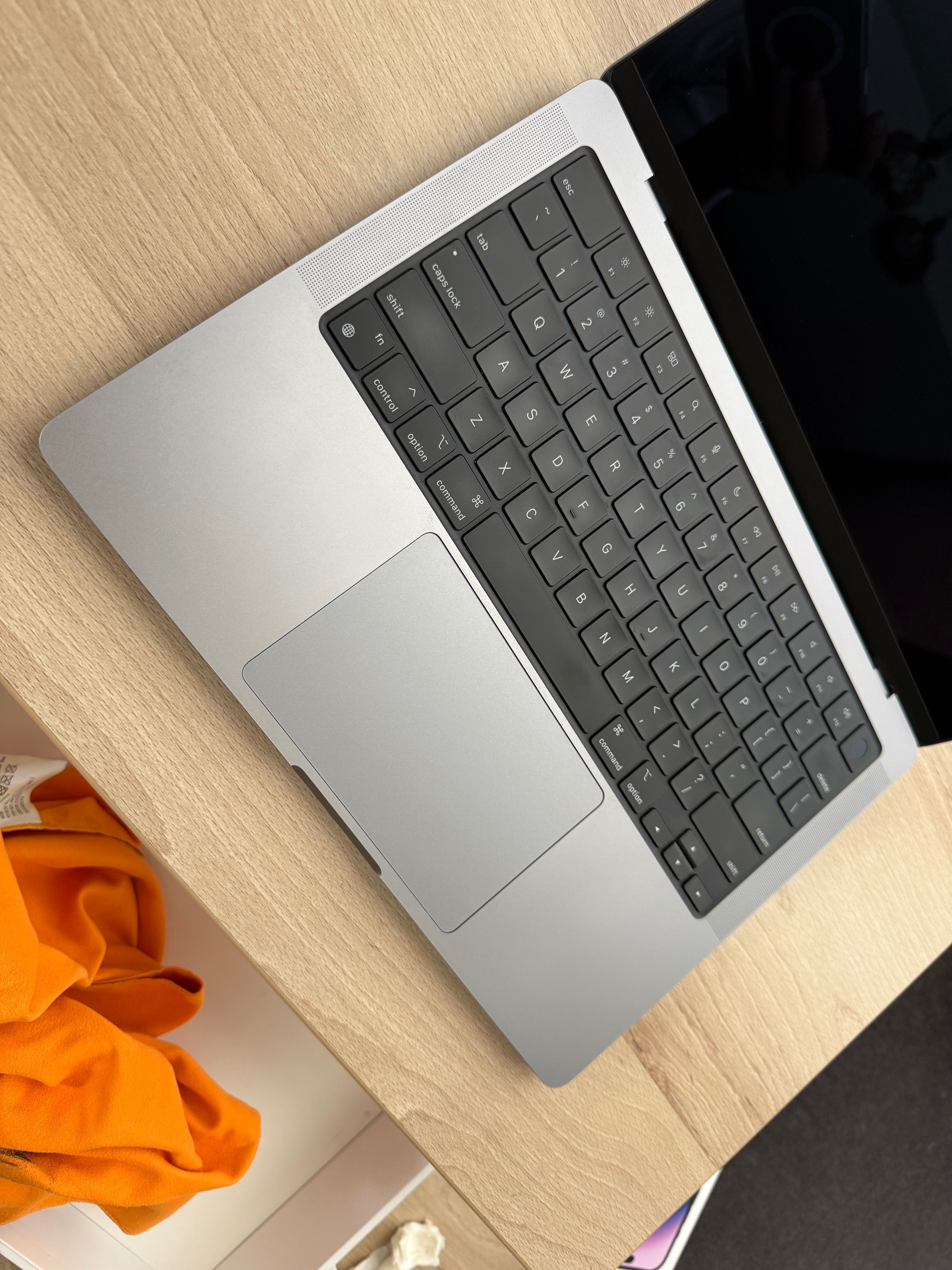 MacBook Pro 14” M2 Max 1TB