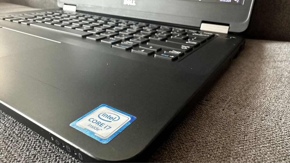 Игровой ноутбук Dell Latitude 5470 Core i7-6600U/8/256/m360