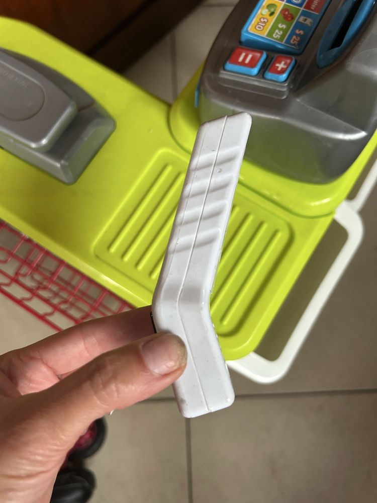 Supermarket kasa sklep lada skaner wózek