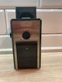 Кофемолка Delonghi KG 89