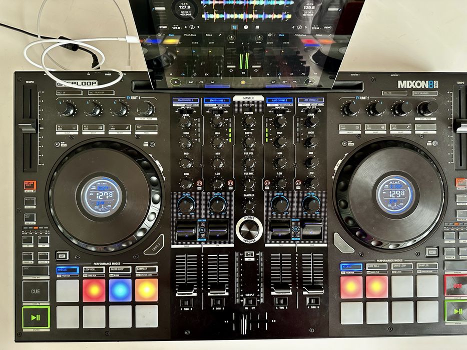 Reloop Mixon 8 pro