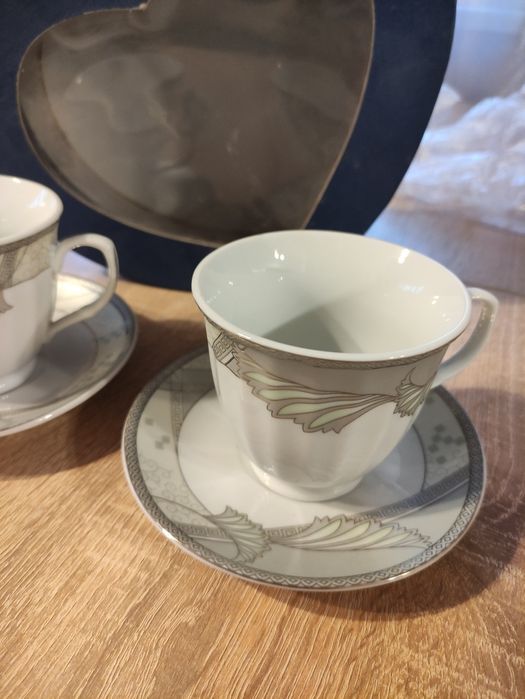 Dwie filiżanki porcelanowe 2x talerzyki. Zestaw pomysl na prezent