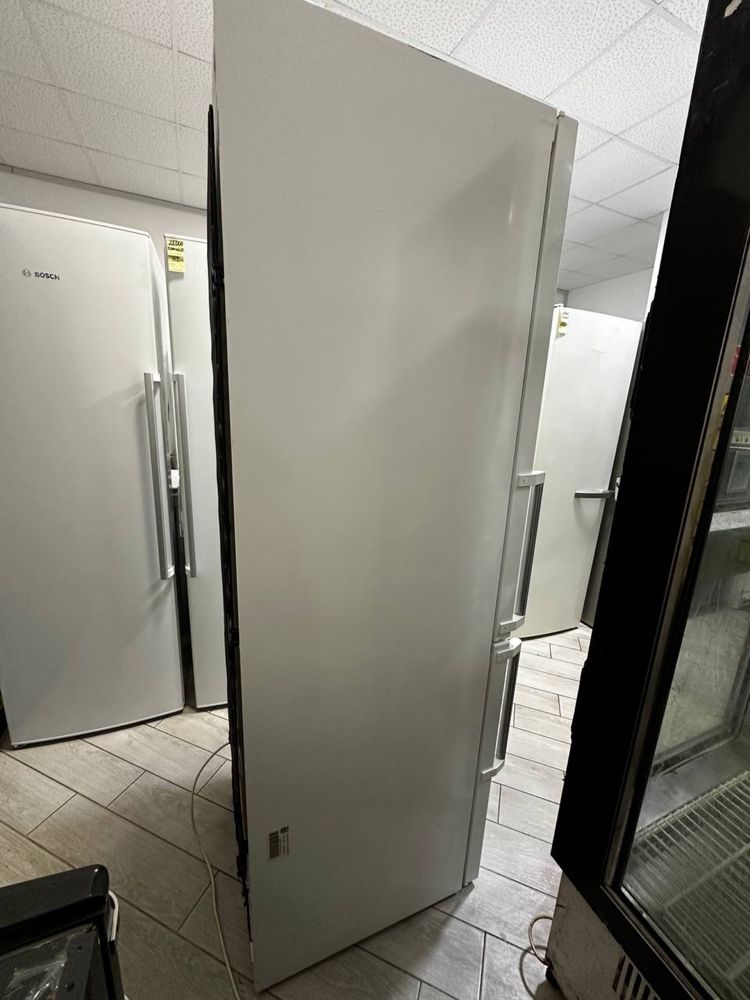 Холодилтник Siemens 1.9m no frost привезена з ЄС