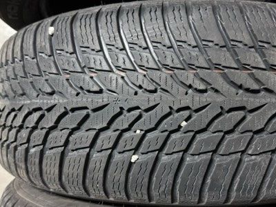 Резина зимова ..