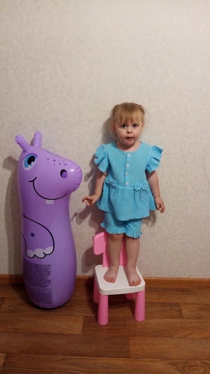 Дитячий костюм на літо з мусліна
