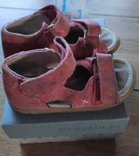 Sandały, buty skórzane Mrugała rozmiar 25 wkładka 15.5cm kolor candy s