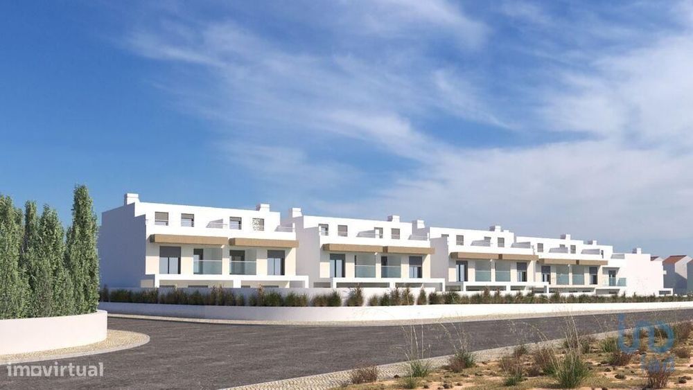 Casa / Villa T3 em Vila Nova de Cacela de 238,00 m2