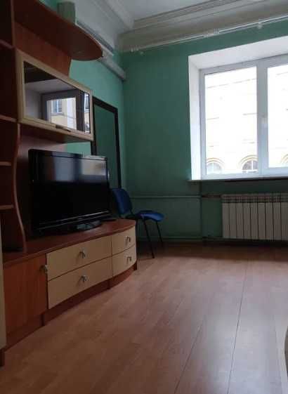 Продам 2комн.квартиру метро Конституции.Кооперативная.центр.Е-відновл