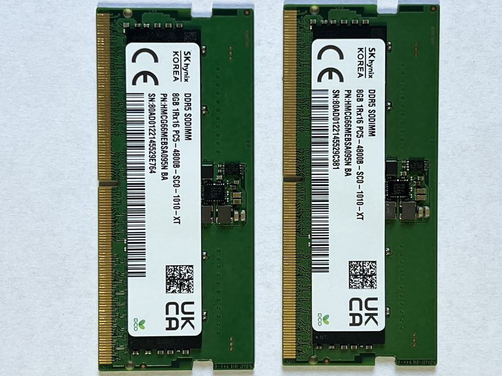 Оперативна памʼять/2шт.SK hynix DDR5 8gb 1Rx16 PC5 -4800B-SCO-1010-XT