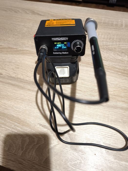 Lutownica Makita