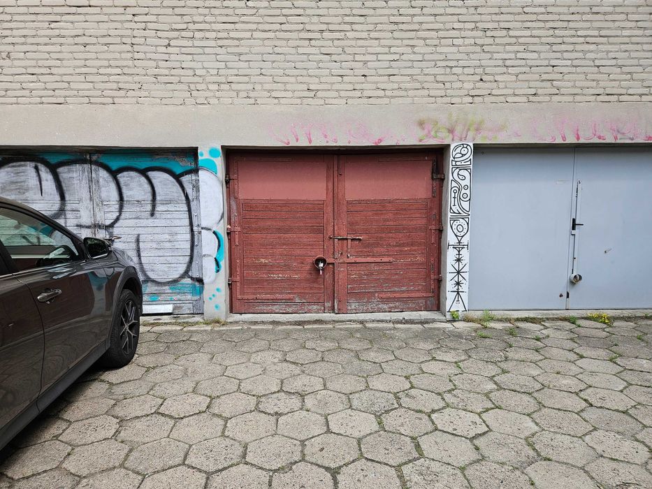 Garaż w Lublinie, LSM, os. Piastowskie