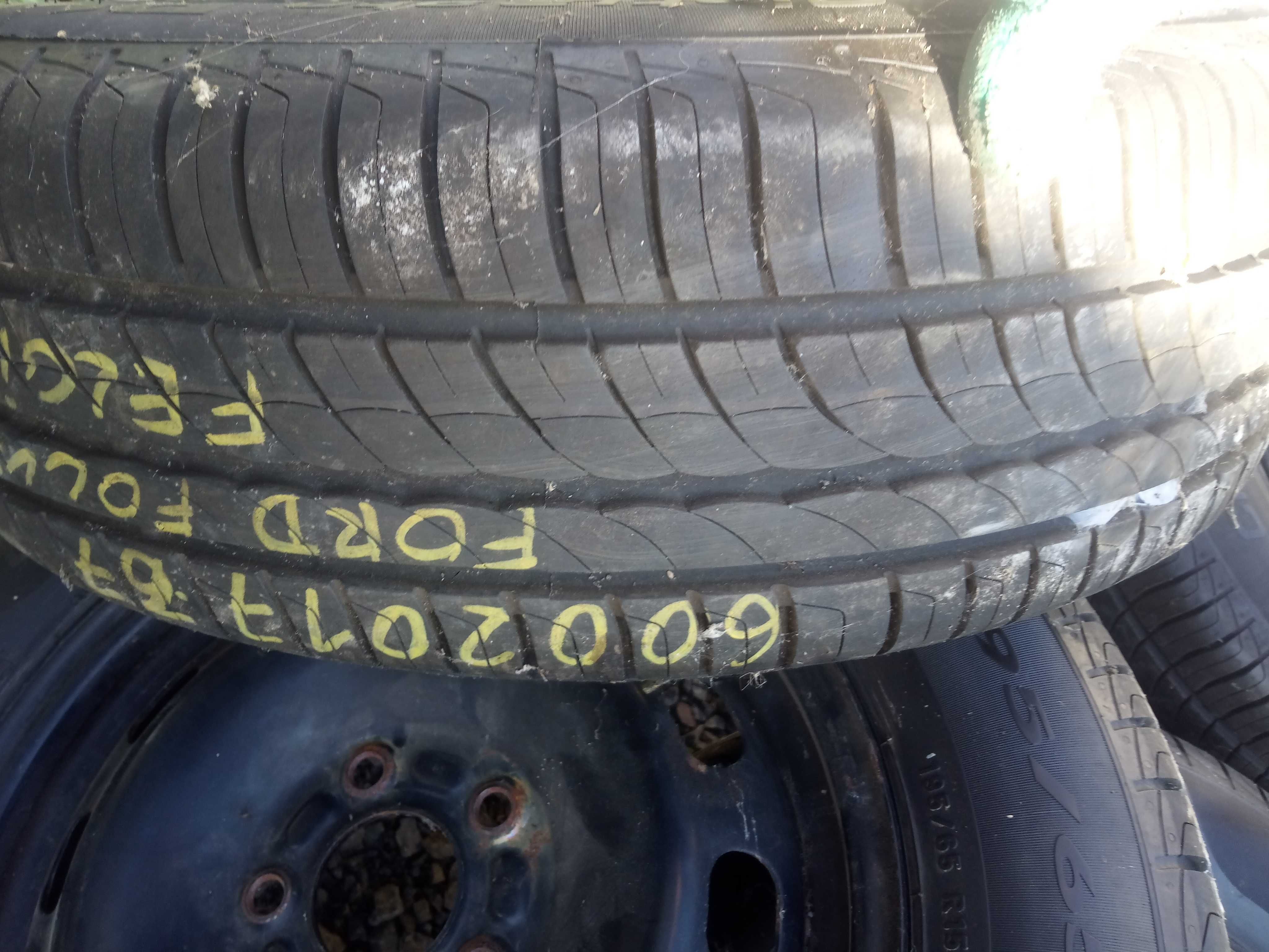 FORD FOCUS MK2 04-11 felgi stalowe opony pirelli 195/65 r15