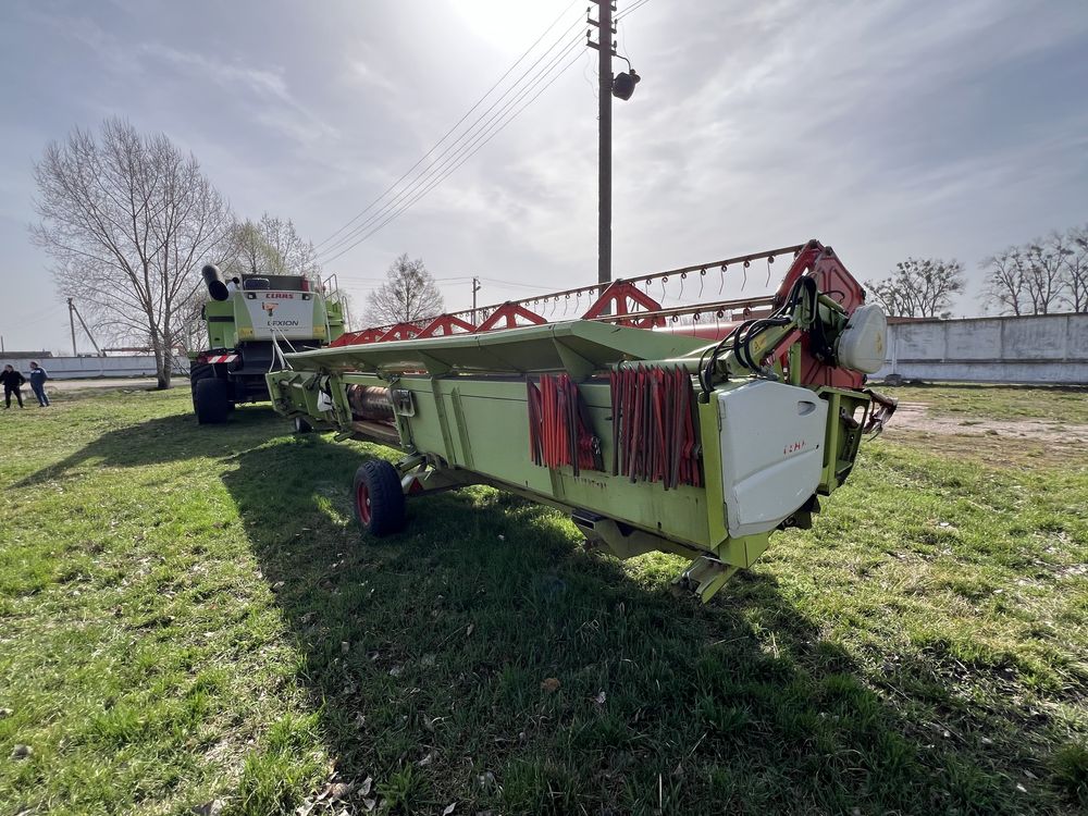 Комбайн Claas Lexion 580 Vario 9 m