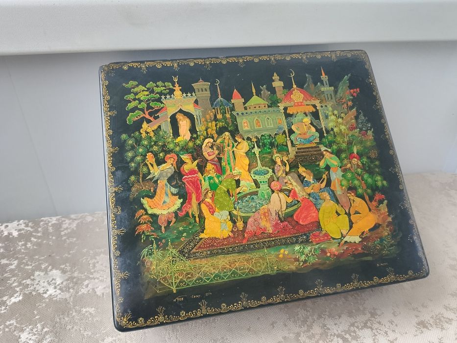 Шкатулка Палех 1957г Автор Рыгин