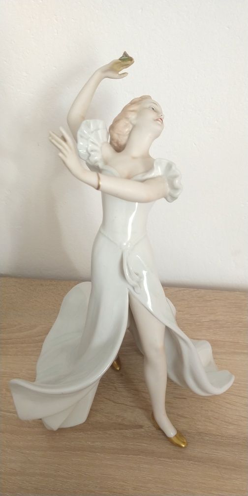 Porcelanowa figurka Wallendorf tancerka