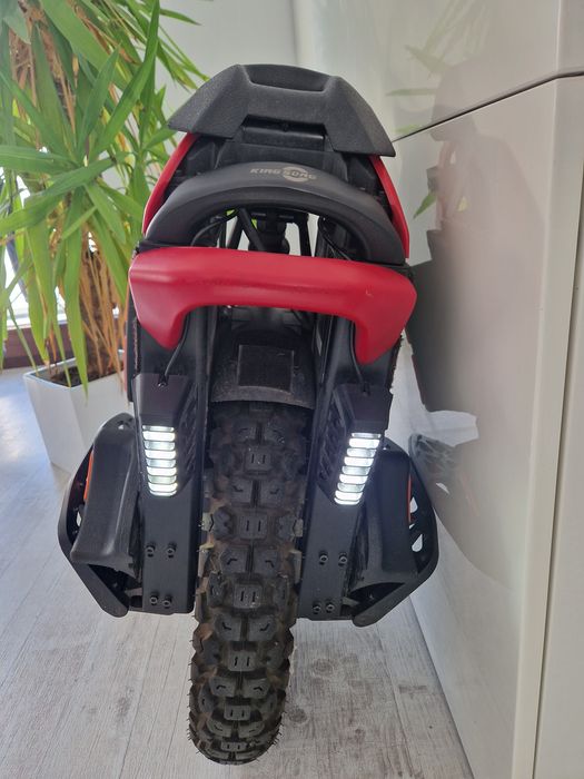 Monocykl elektryczny kingsong s22 4000W hou ningning
