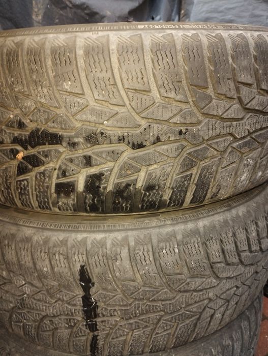 4 szt opon na felgach 5*112 ,Goodyear,Nokian,2 komplety