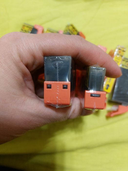 Картридж для Canon PIXMA MP560 CANON 521 CMY C/M/Y 2934B010