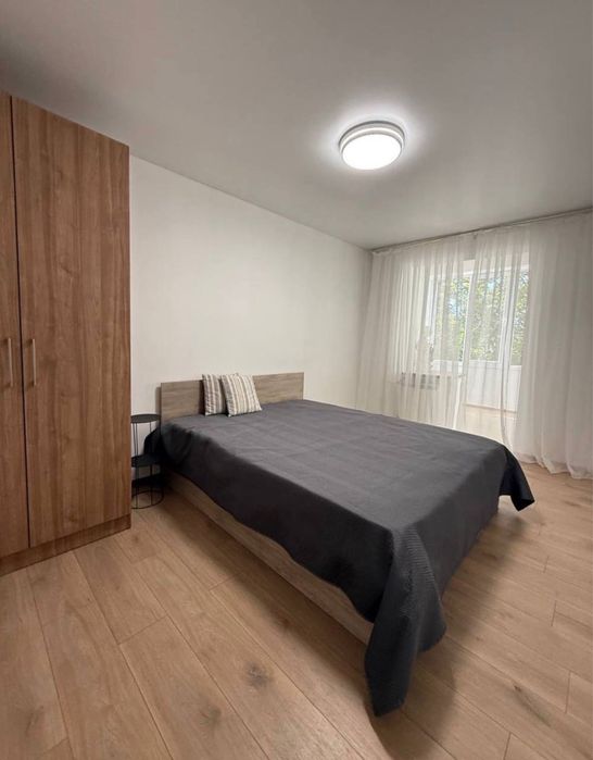 Продаж 2-кім квартири, ТЦ Майдан