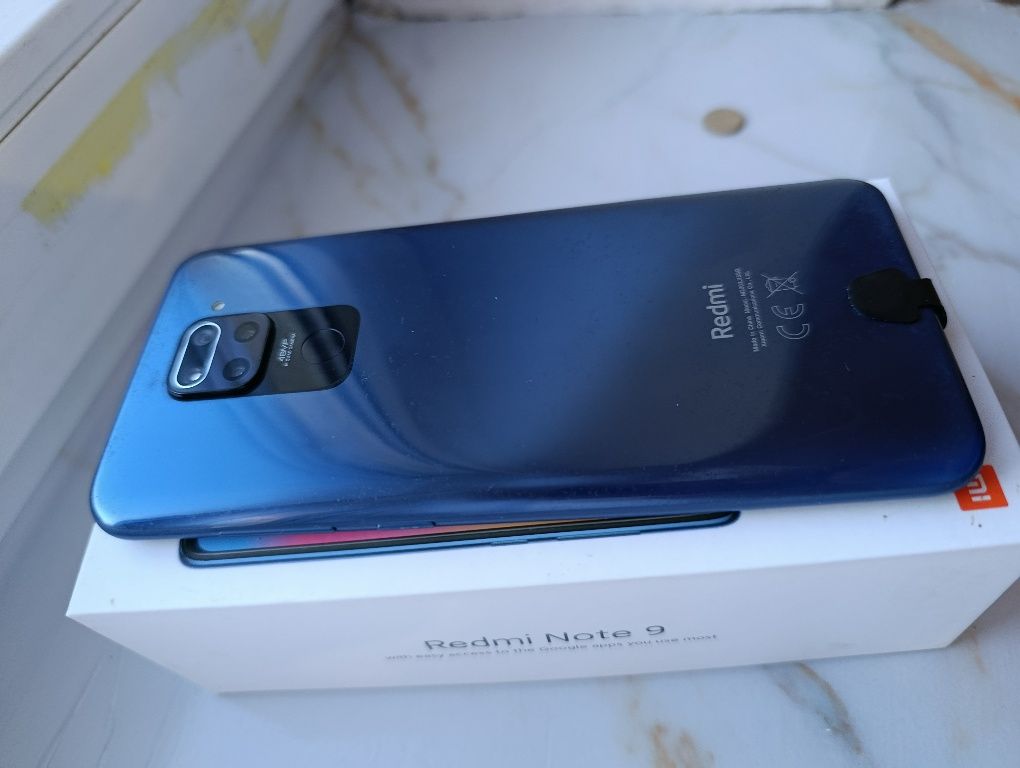 Смартфон Xiaomi Redmi Note 9 4/128GB