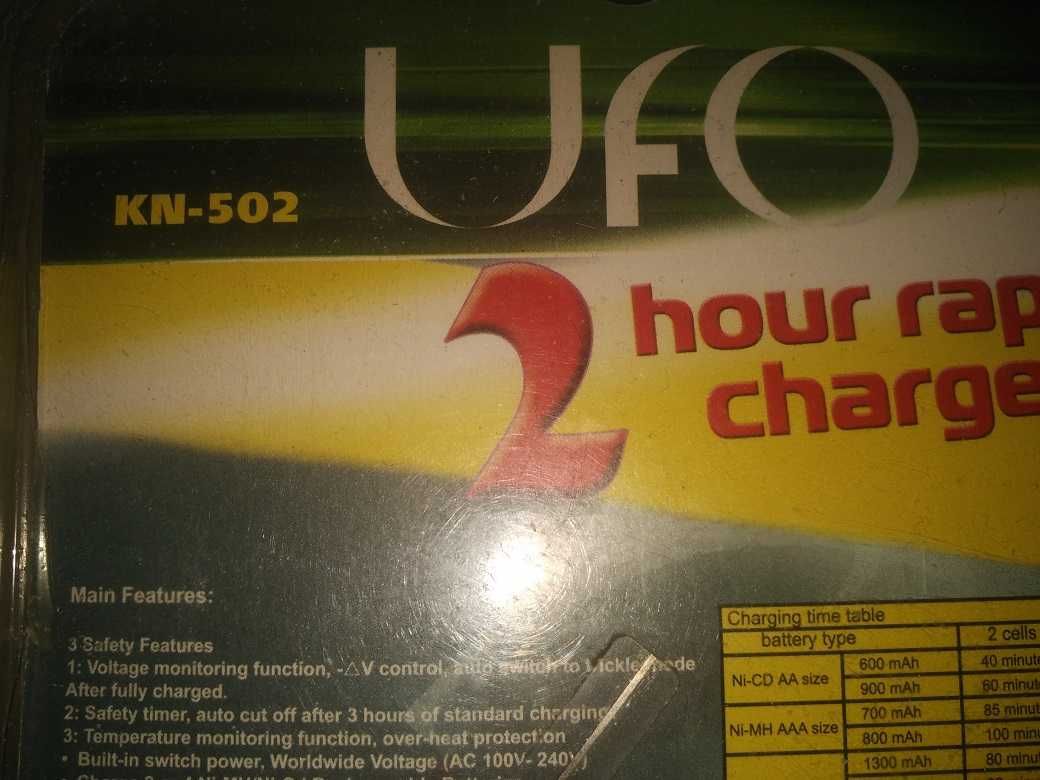 Зарядное устройство UFO KN-502 для Ni-Mg аккумуляторов