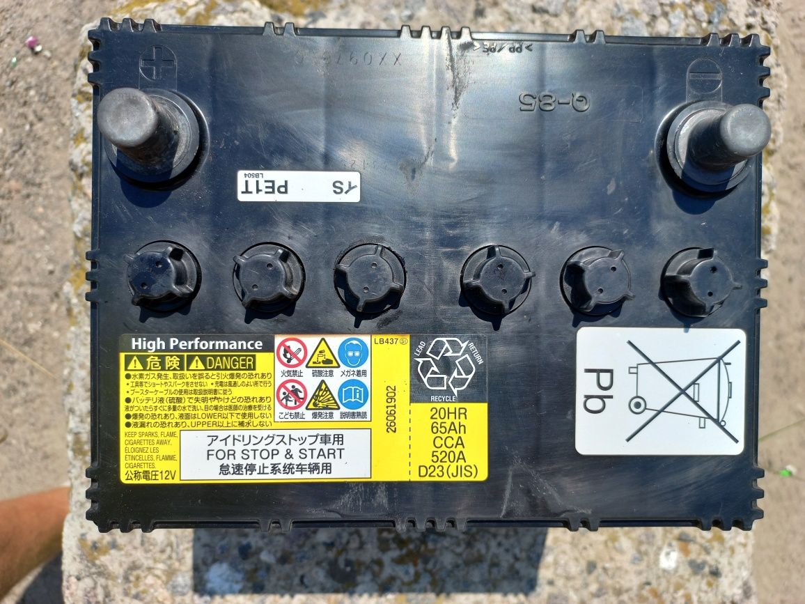 Аккумулятор Yuasa 12V 65Ah 520A EFB START STOP Battery