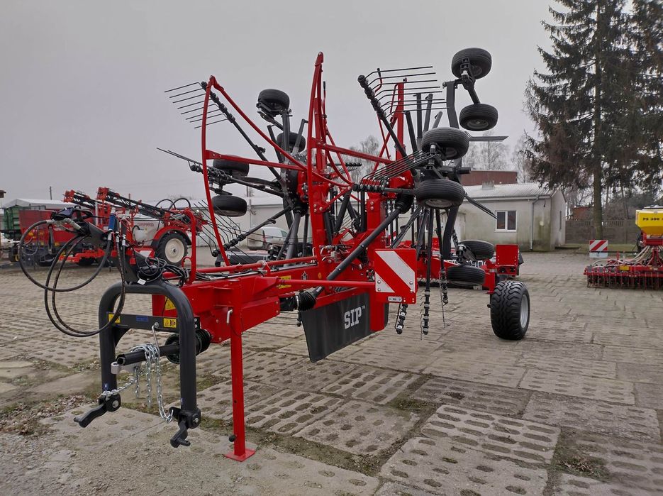 SIP STAR 850|26T  Zgrabiarka dwu karuzelowa SIP STAR 850|26T GWARANCJA 3 LATA.