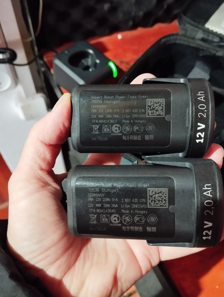 Новий, акумуляторний дриль -шурупокрут Bosch EasyImpact 12