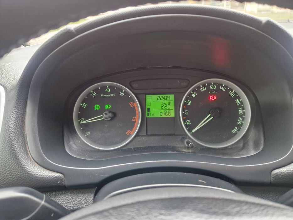 Шкода Фабія 1.4 бензин