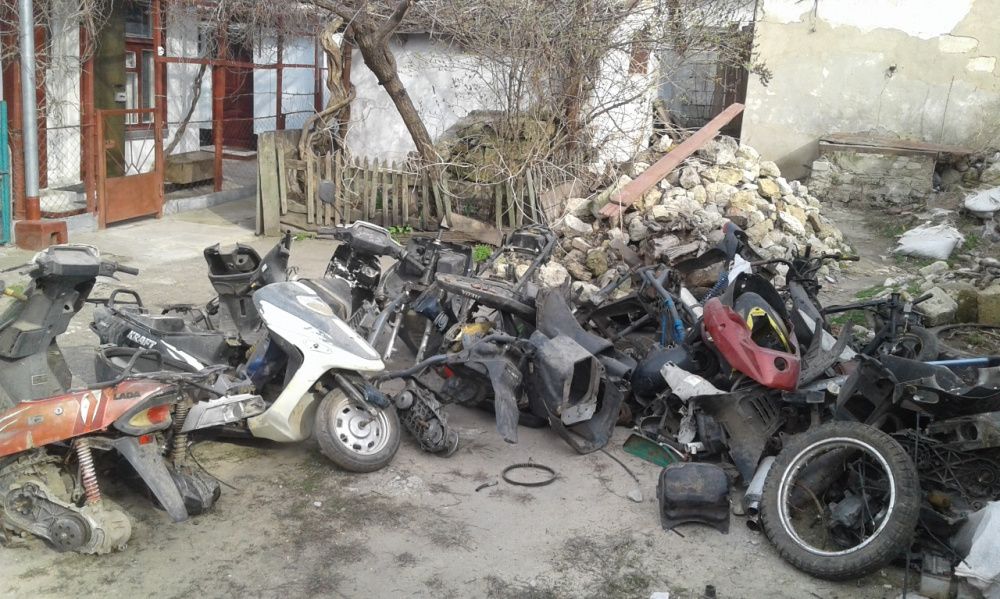 Продаю мопеды под восстановление