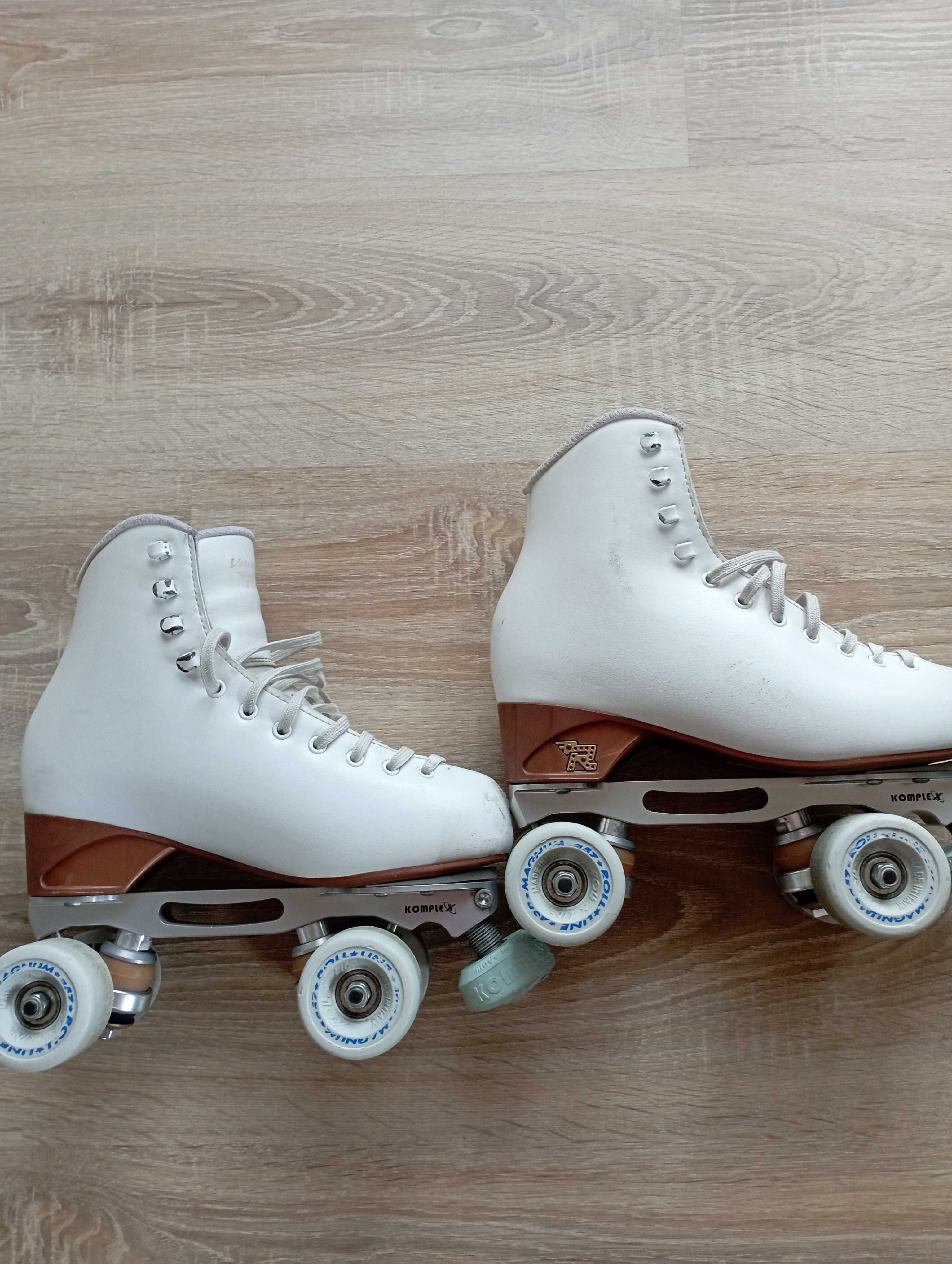 Patins patinagem artística  n. 38