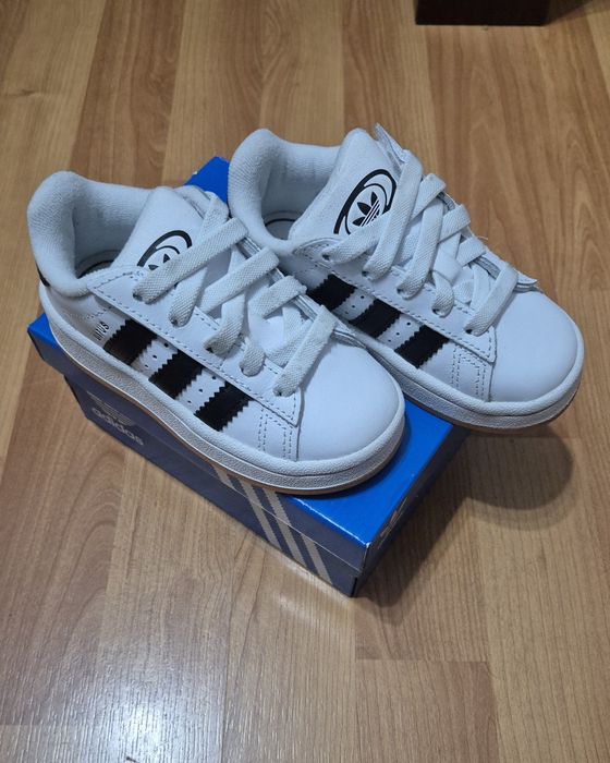 Sapatilhas adidas campus 00s 25