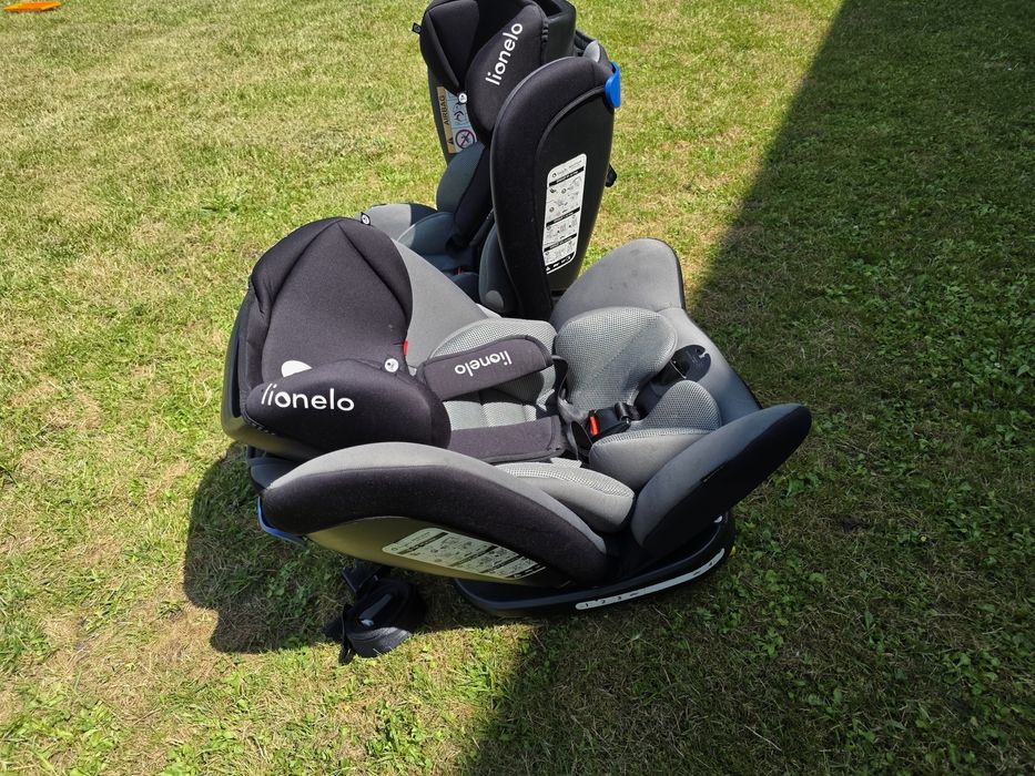 Fotelik samochodowy Lionelo Bastiaan 0-36 kg 2szt