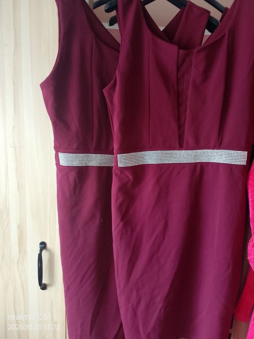 Sukienki nowe z metka